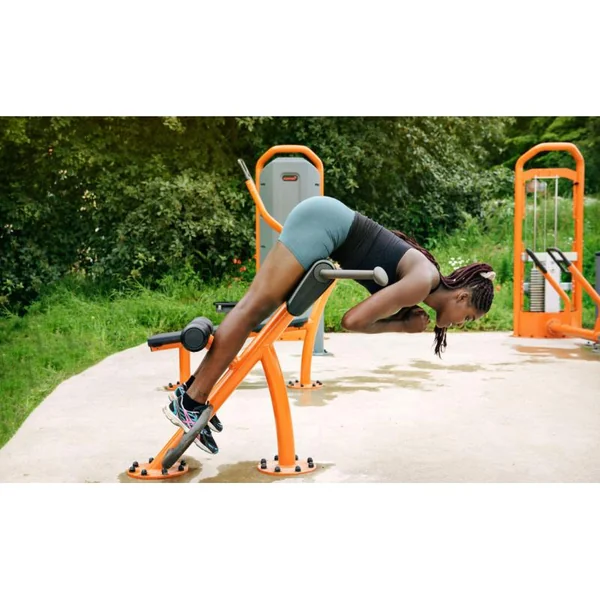 Appareil de musculation extérieur Kompan - Banc à lombaires