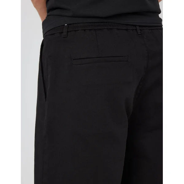 Bermuda à pinces taille élastiquée Noir