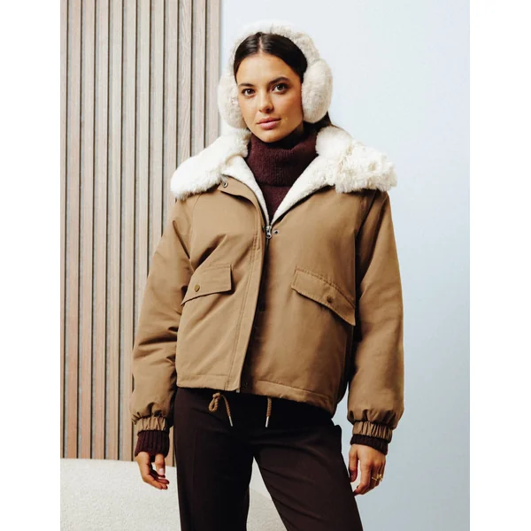 Blouson col matière duveteuse camel
