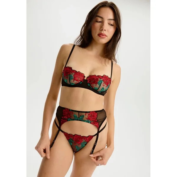Blush - Soutien-Gorge Balconnet avec armature en dentelle 34 (75) D Noir Carmen