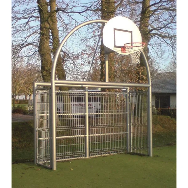 But multisports usage intensif grilles renforcé à scellert Metaluplast