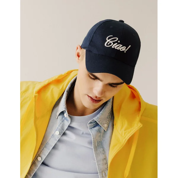 Casquette brodée Bleu foncé