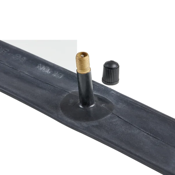 Chambre a air 24 pouces section 1,9 a 2,2 valve schrader