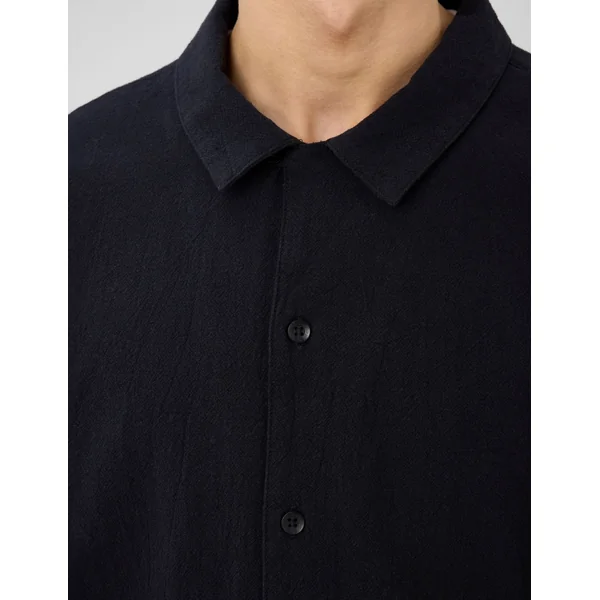 Chemise manches courtes avec patchs Noir