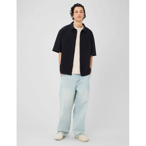 Chemise manches courtes avec patchs Noir