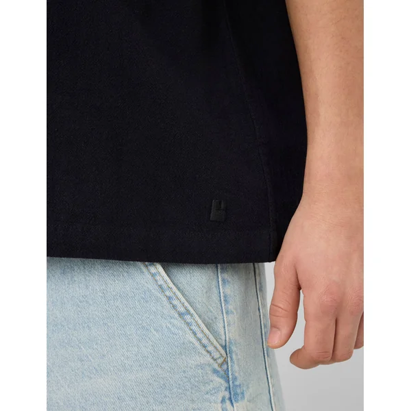 Chemise manches courtes avec patchs Noir