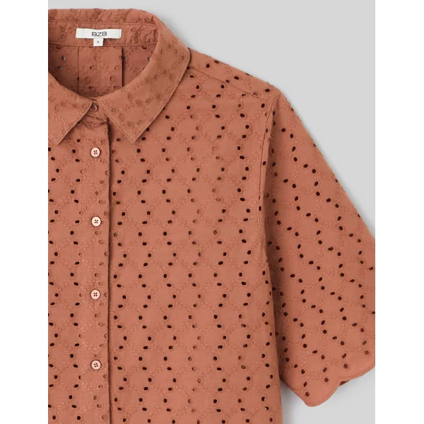 Chemisette en broderie anglaise Camel