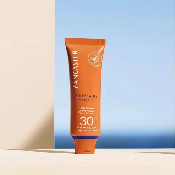 Crème Visage Velours Bronzage Lumineux Spf30 - Sun Beauty Lancaster Solaire