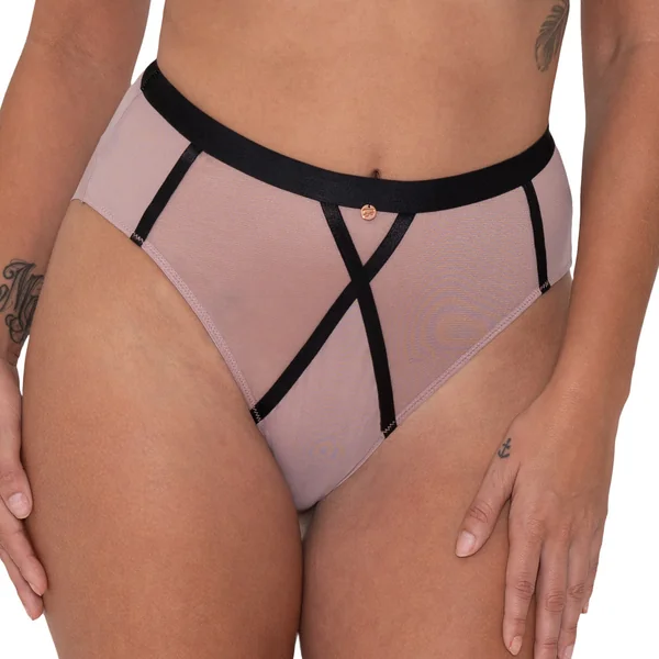 Culotte taille haute Scantilly SHEER CHIC noire Scantilly