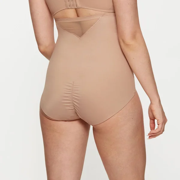 Culotte taille haute sculptante Triumph TRUE SHAPE SENSATION beige Triumph True Shape Sensation
