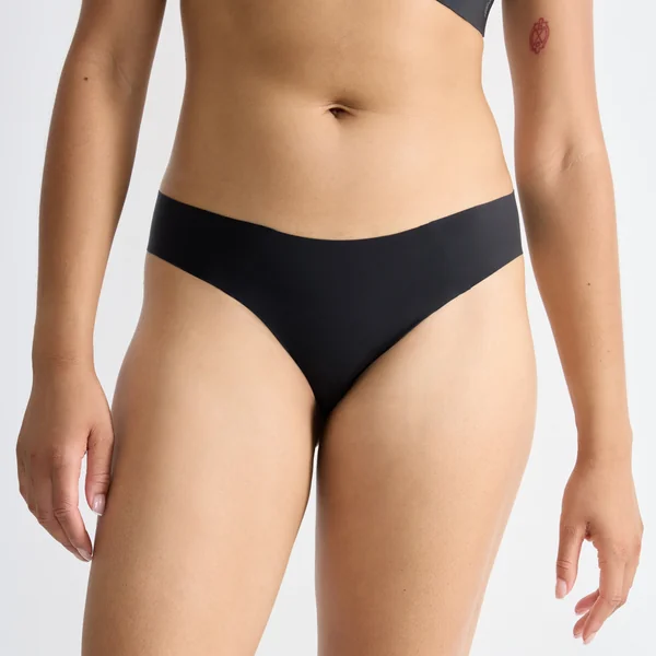 Culotte échancrée noire Sloggi
