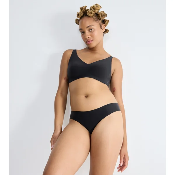 Culotte échancrée noire Sloggi
