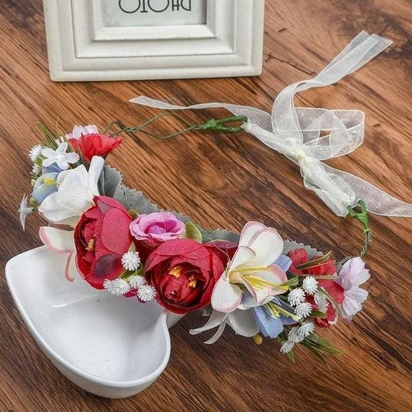 Fille Couronne de Fleurs