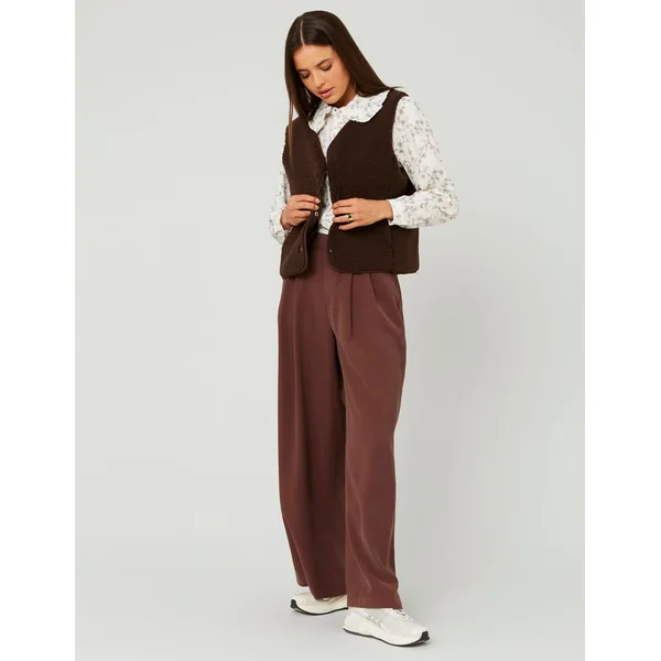 Gilet sherpa sans manches Marron foncée