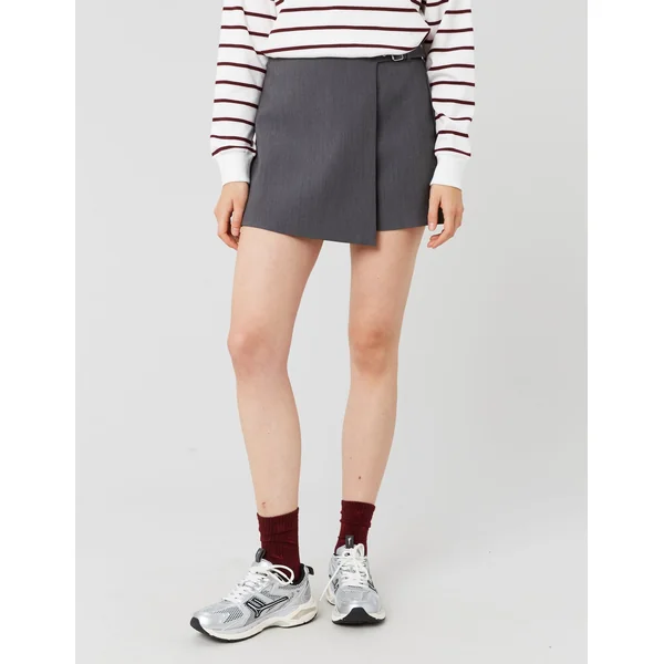 Jupe short portefeuille en polyester recyclé Gris