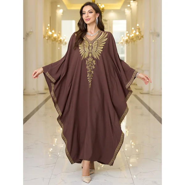 Kimono abaya femme brodée, col V, manches chauve-souris chic.
