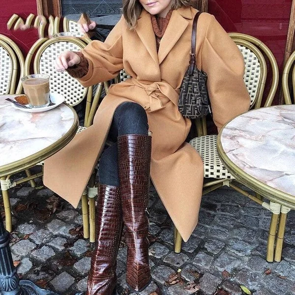 Long Manteau Camel à Manches Bouffantes