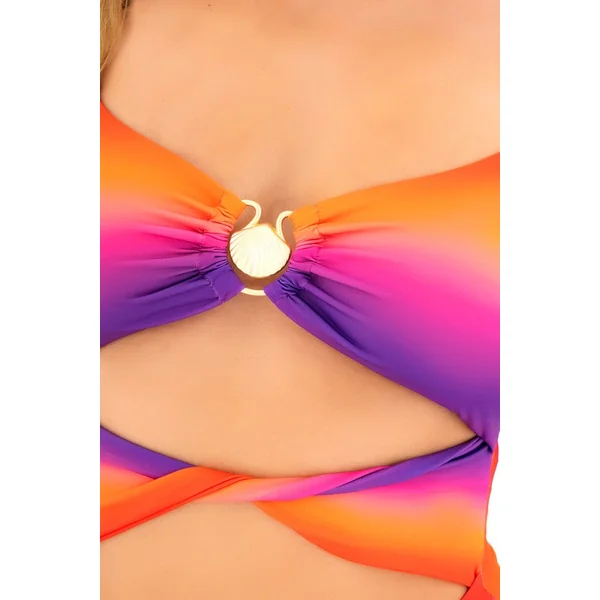Monokini cut-out