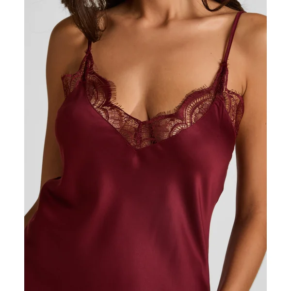 Nuisette longue en satin - Rouge