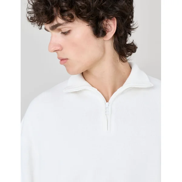 Pull col montant zippé Blanc écru