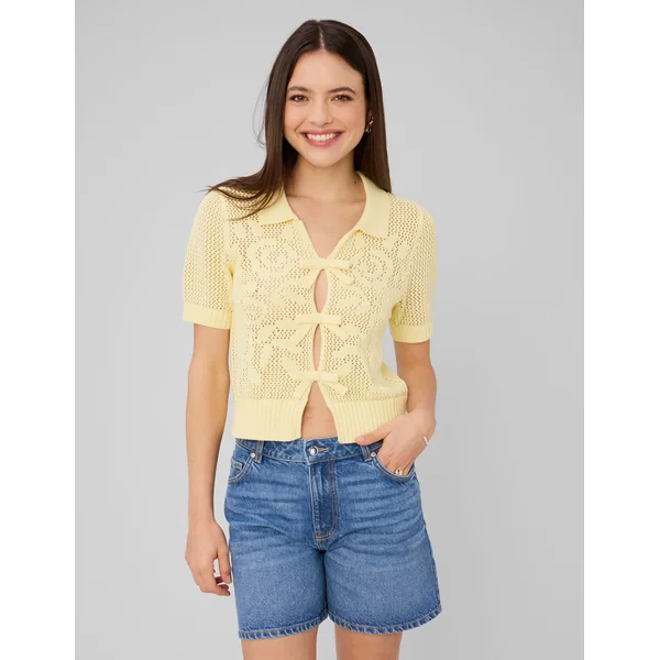 Pull manches courtes en crochet Jaune