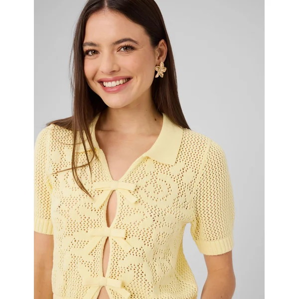 Pull manches courtes en crochet Jaune
