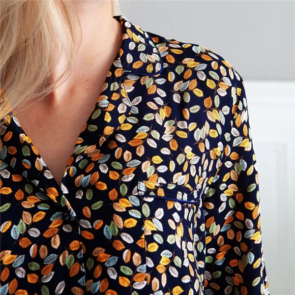 Pyjama femme à motif feuilles Becquet LAUTOMNAL multicolore en viscose Becquet