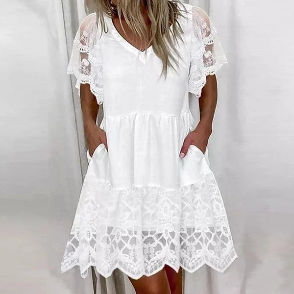 Robe blanche bohémienne courte brodée
