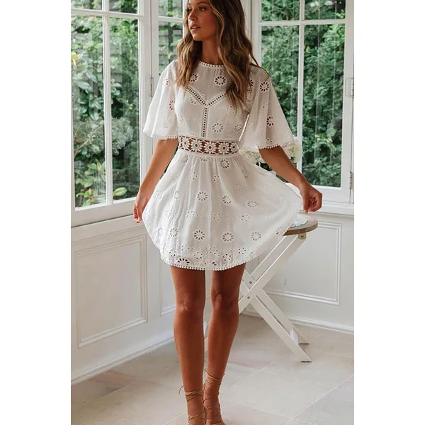 Robe Bohème Blanche à Manches Evasées – Terra