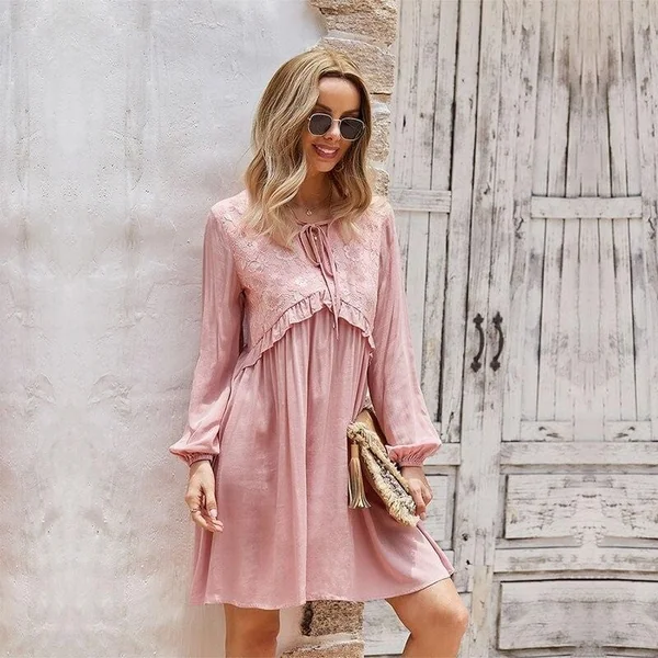 Robe bohème courte à volant