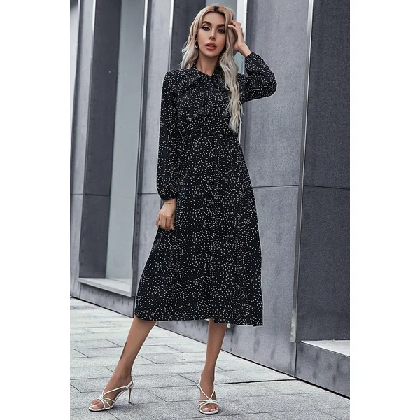 Robe Bohème À Pois Noirs Et Blancs