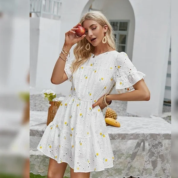 Robe Courte Blanche De Campagne