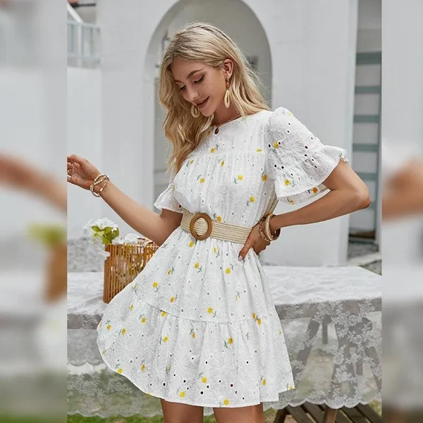 Robe Courte Blanche De Campagne