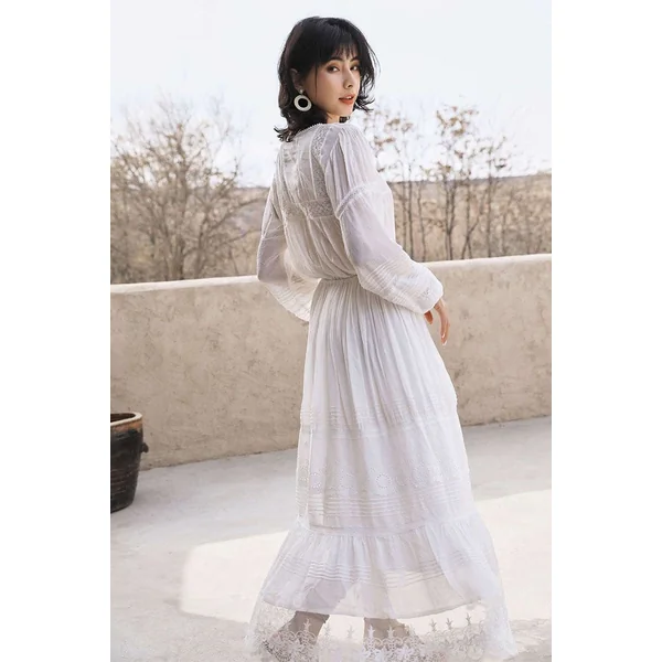 Robe de Mariée Bohème à Manches Longues – Ysée