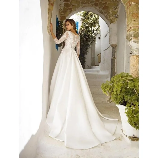 Robe de mariée simple et bohème