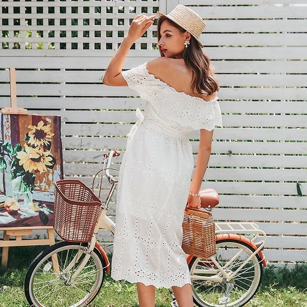 Robe En Coton À Volants Sur L’Épaule