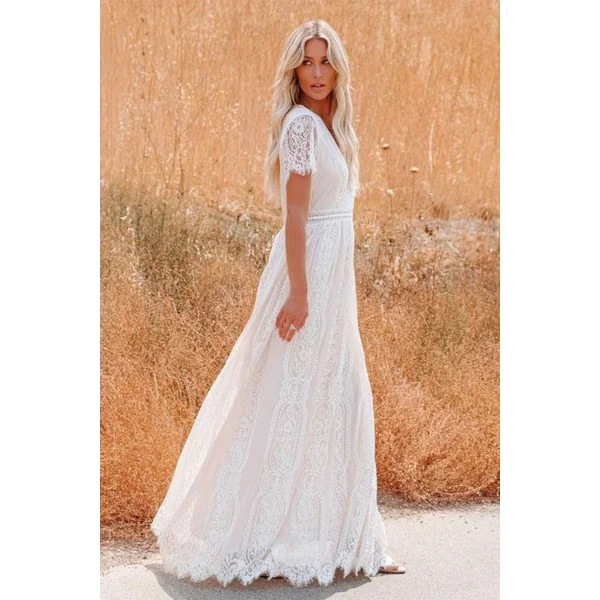 Robe Longue Bohème Blanche en Dentelle – Alba