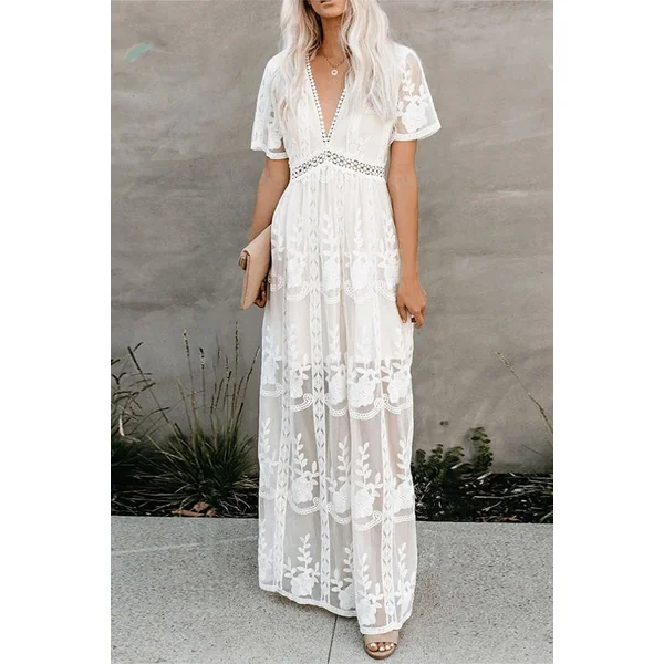Robe Longue Bohème Noire en Dentelle – Hanaé