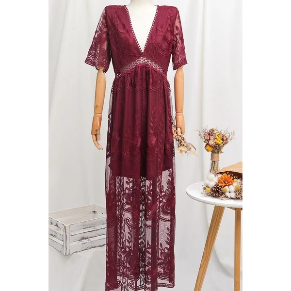 Robe Longue Bohème Noire en Dentelle – Hanaé