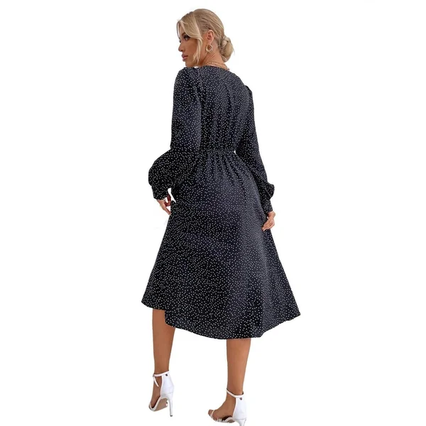 Robe Noire Élégante Et Champêtre