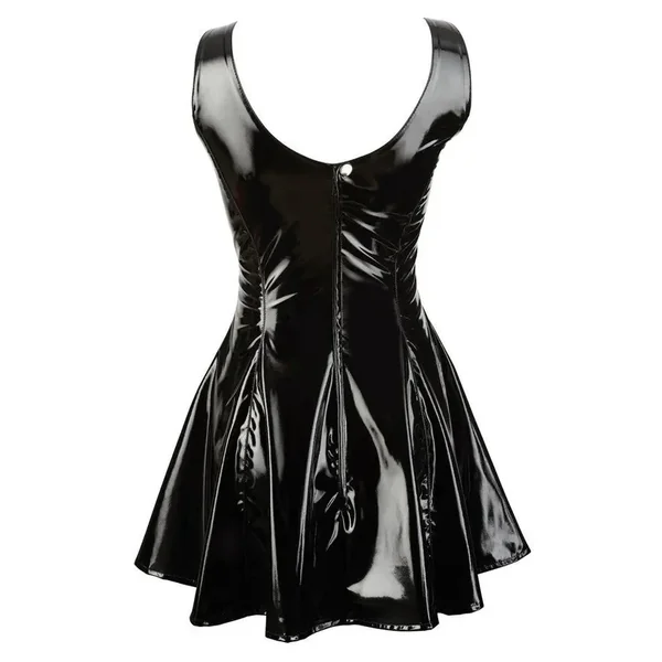 Robe vinyle patineuse