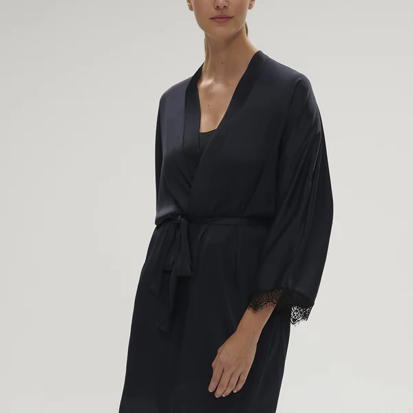 SATIN SECRETS Kimono Simone Pérèle