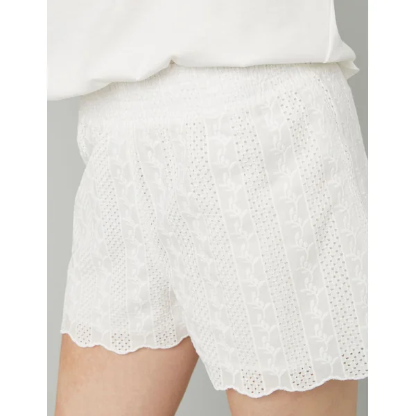 Short broderie anglaise Blanc écru