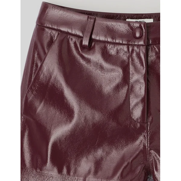 Short vinyle Bordeaux