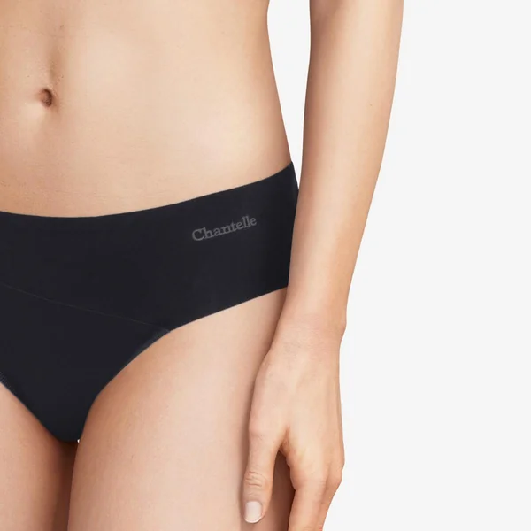 Shorty Chantelle NOIR - ESSENTIALL Chantelle