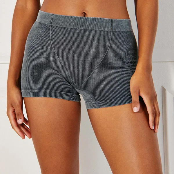 Shorty en seamless