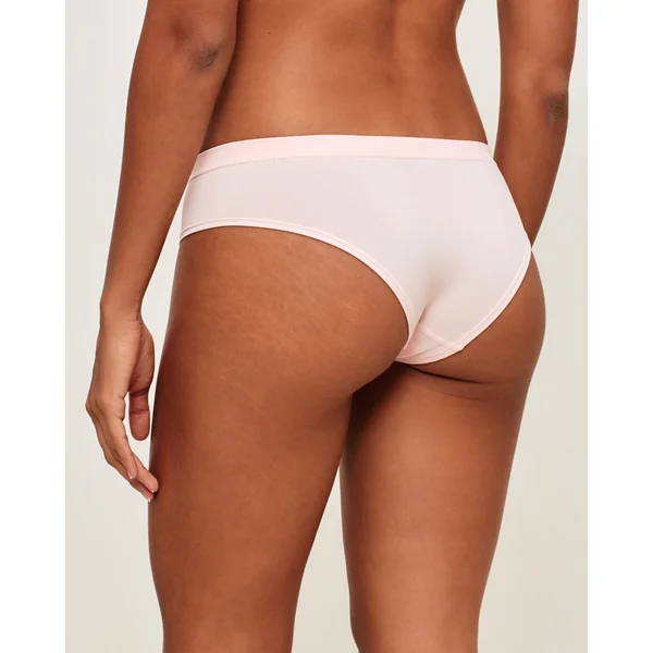 Shorty seamless