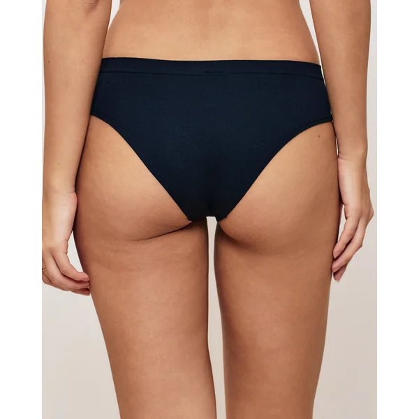 Shorty seamless