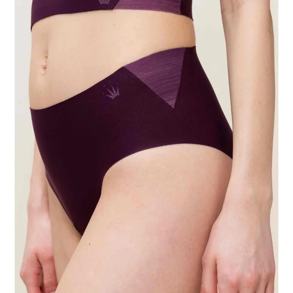 Shorty - Violet Triumph Triumph