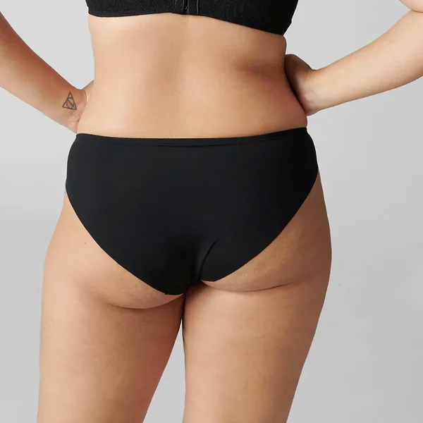Slip sans coutures noir Simone Pérèle